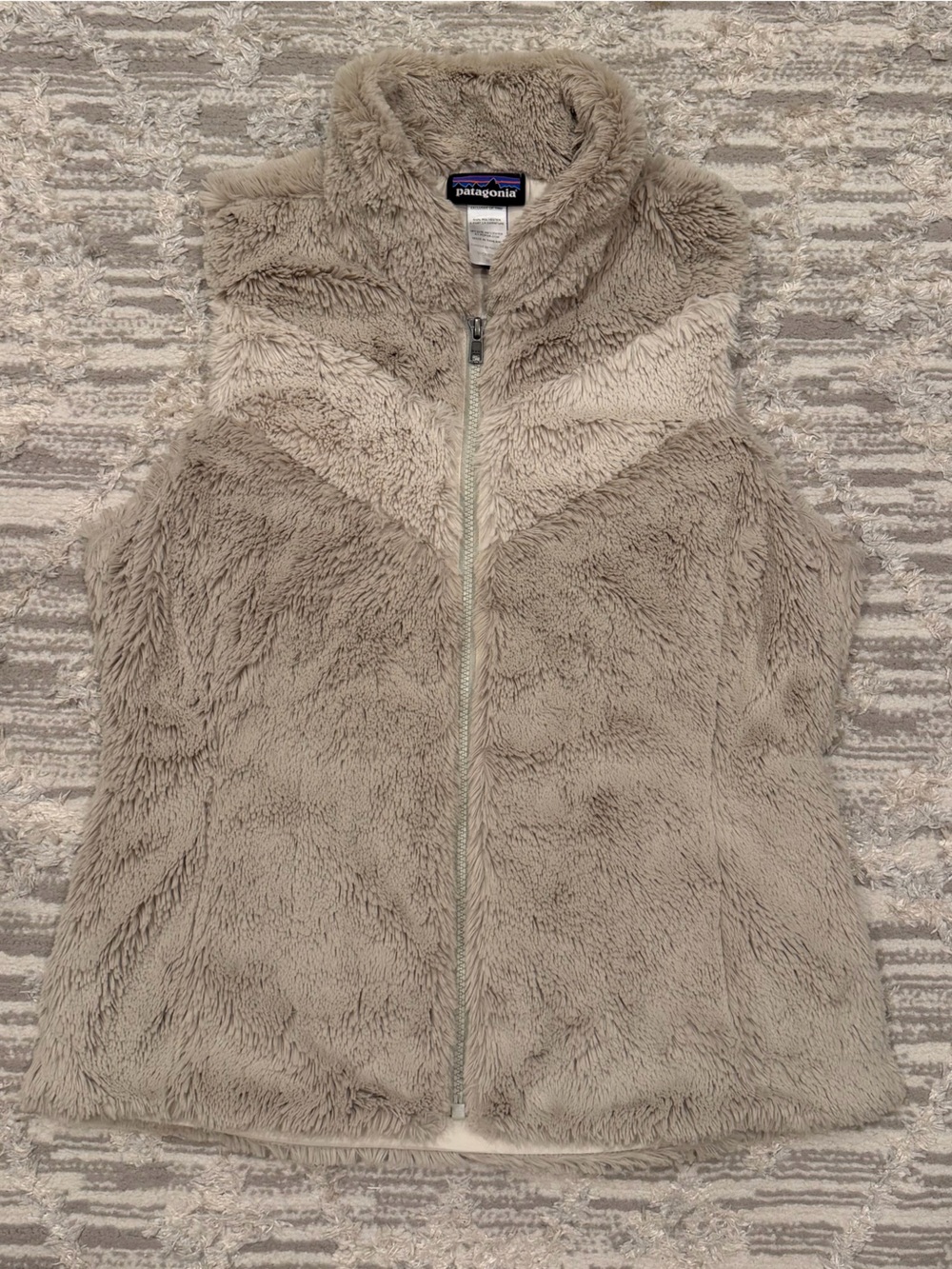 Patagonia Pelage Vest Women's Medium Full Zip Chevron High Pile Rare 28220